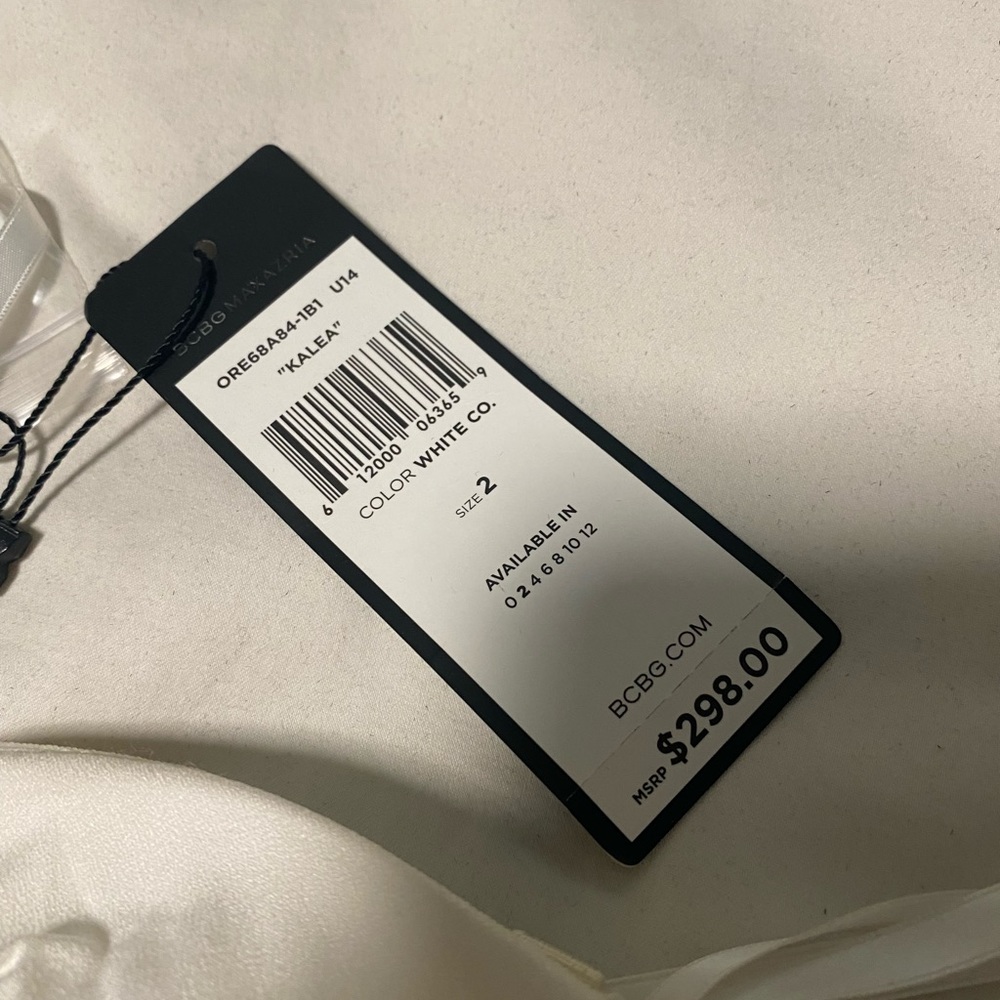BCBGMaxazria black/white mini new with tags size 2 - Picture 3 of 8